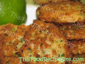Tod Man Pla (Thai Fish Cakes)